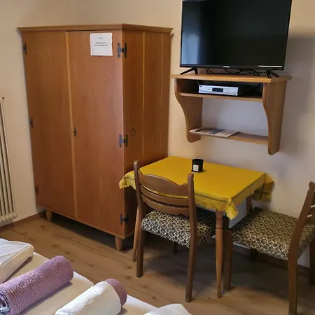Zebedin Guest house